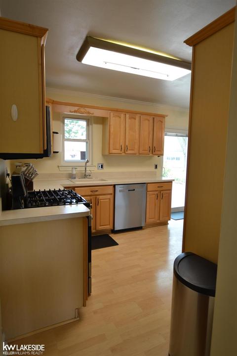 28538 Bradner, Warren, MI 48088 photo 30