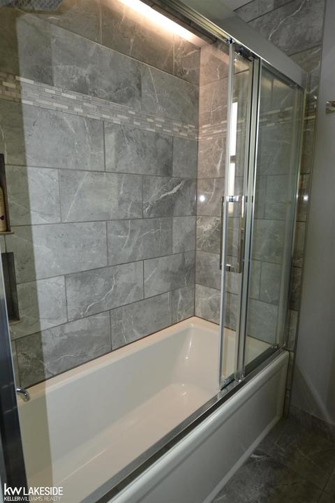 28538 Bradner, Warren, MI 48088 photo 27