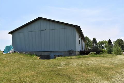 1638 Perth Ct, Gladwin, MI 48624 photo 7