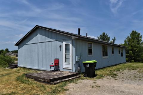 1638 Perth Ct, Gladwin, MI 48624 photo 3