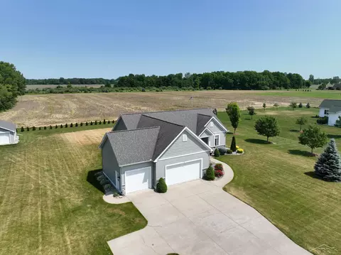2752 N Thomas, Saginaw, MI 48609