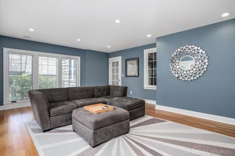 283 Hillcrest, Grosse Pointe Farms, MI 48236 photo 21