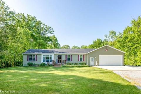 5405 Smiths Crk, Kimball, MI 48074