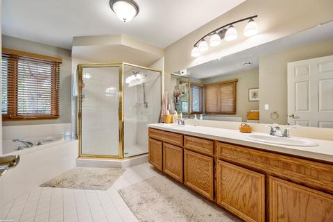 49207 Valley Frg, Macomb, MI 48044 photo 15