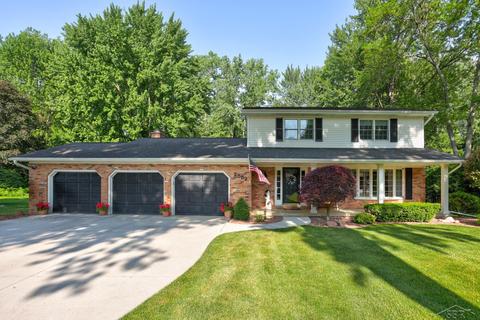 2552 Sierra Dr, Saginaw, MI 48609