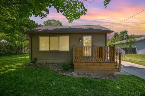 570 Adams, Saginaw, MI 48609