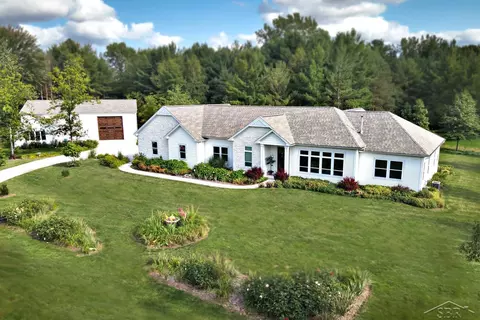 11743 Scott, Freeland, MI 48623