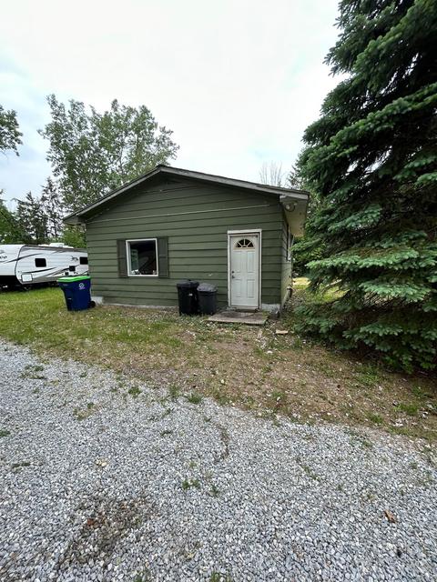 4935 Kochville, Saginaw, MI 48604