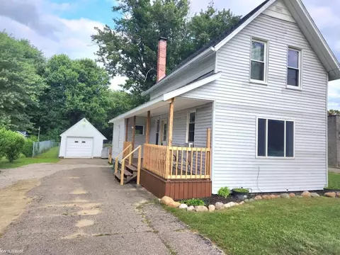 169 Croswell, Croswell, MI 48422