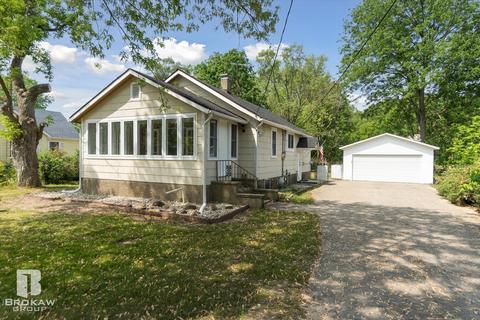 2187 Disch St, Flushing, MI 48433 photo 6