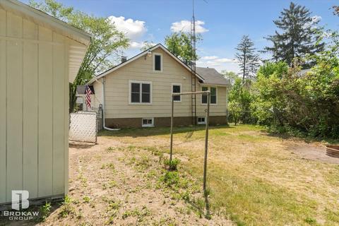 2187 Disch St, Flushing, MI 48433 photo 30