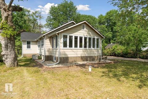 2187 Disch St, Flushing, MI 48433 photo 3