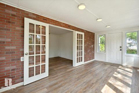 2187 Disch St, Flushing, MI 48433 photo 9