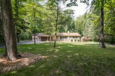 1626 S Beyer, Saginaw, MI 48601