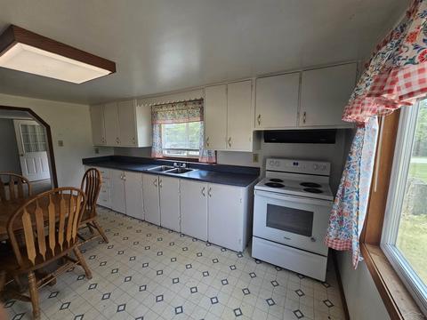 357 E Townline Rd 16, Pinconning, MI 48650 photo 9