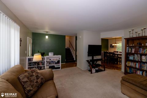 9210 W Carpenter, Flushing, MI 48433 photo 5