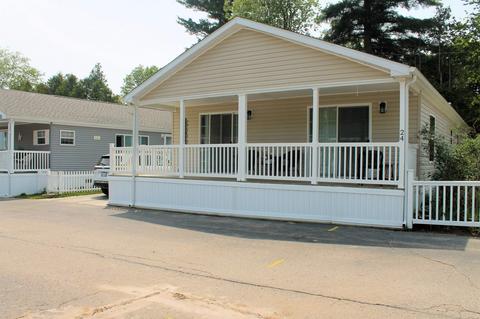 2545 Lakeshore #24, Applegate, MI 48401 photo 2