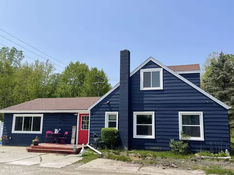 8111 Saint Clair, Casco, MI 48064