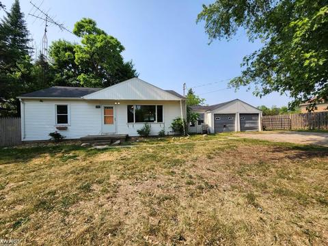 4469 E Mount Morris Rd, Mount Morris, MI 48458 photo 3