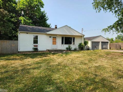 4469 E Mount Morris Rd, Mount Morris, MI 48458 photo 2