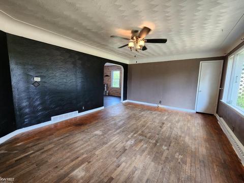 4469 E Mount Morris Rd, Mount Morris, MI 48458 photo 14