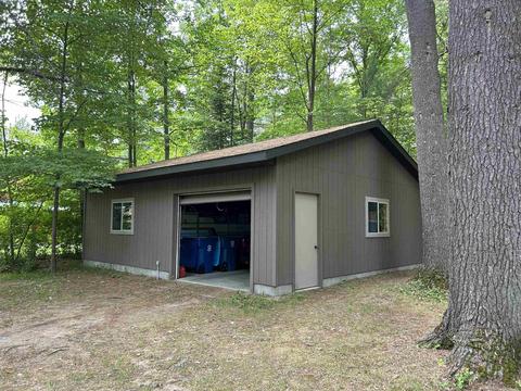 101 Deer Run, Gladwin, MI 48624 photo 16