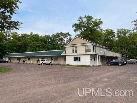 52350 Us41, Calumet, MI 49913