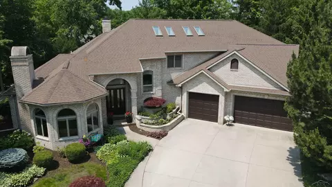 6 Maple, Frankenmuth, MI 48734 photo 2
