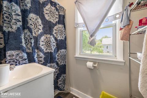 1553 Oak, Monroe, MI 48161 photo 11