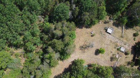w7921 Aspen Lane, Pembine T-wi, WI 54156