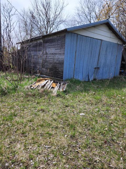 9622 Central, Morenci, MI 49256