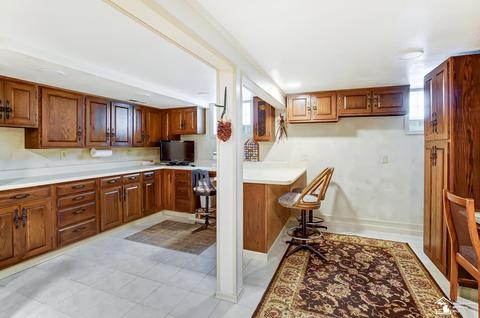 8282 Minx, Temperance, MI 48182 photo 40