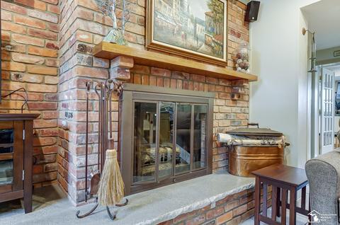 8282 Minx, Temperance, MI 48182 photo 32