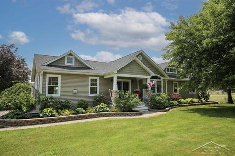 2268 E Bombay, Midland, MI 48642