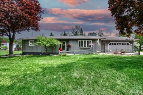 940 Michigan, Iron Mountain, MI 49801