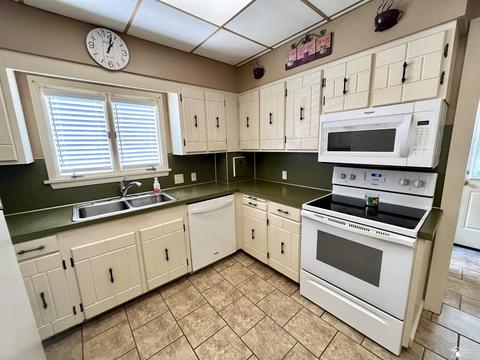 119 E 7th, Monroe, MI 48161 photo 13