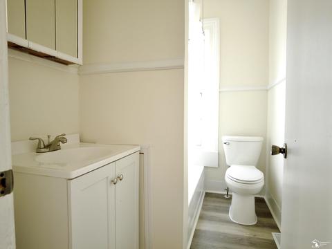 227 E Lorain, Monroe, MI 48162 photo 9