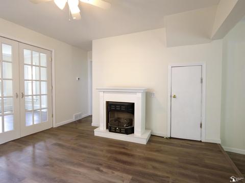 227 E Lorain, Monroe, MI 48162 photo 10