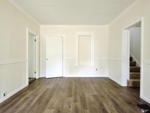 227 E Lorain, Monroe, MI 48162 photo 5