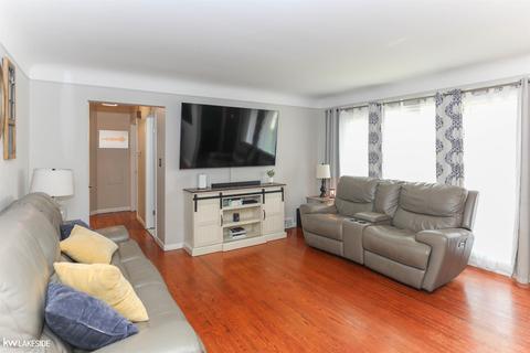 17741 Breezeway, Fraser, MI 48026 photo 13