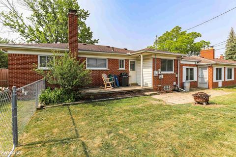 17741 Breezeway, Fraser, MI 48026 photo 12