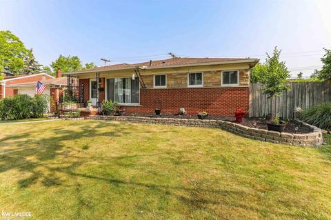 17741 Breezeway, Fraser, MI 48026 photo 4