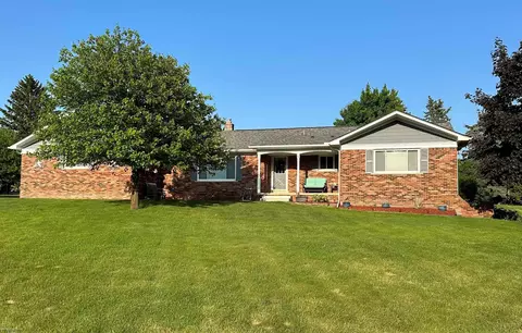 68580 Meadowood, Washington, MI 48095