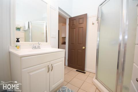 316 E Williams St, Owosso, MI 48867 photo 15