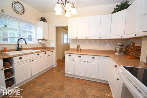 316 E Williams St, Owosso, MI 48867 photo 11