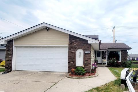 46756 Jefferson, Chesterfield, MI 48047