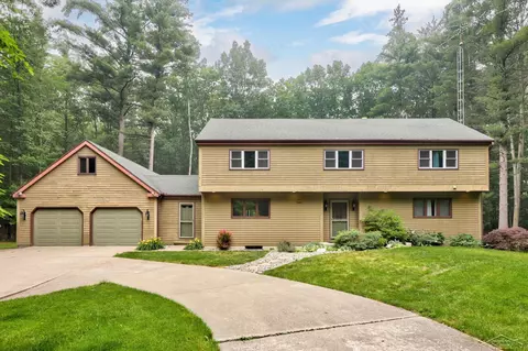 10340 Lakewood, Saginaw, MI 48609