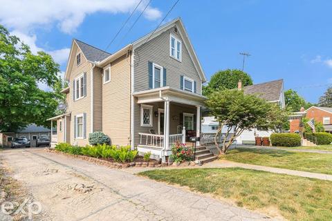 1124 W Maumee, Adrian, MI 49221