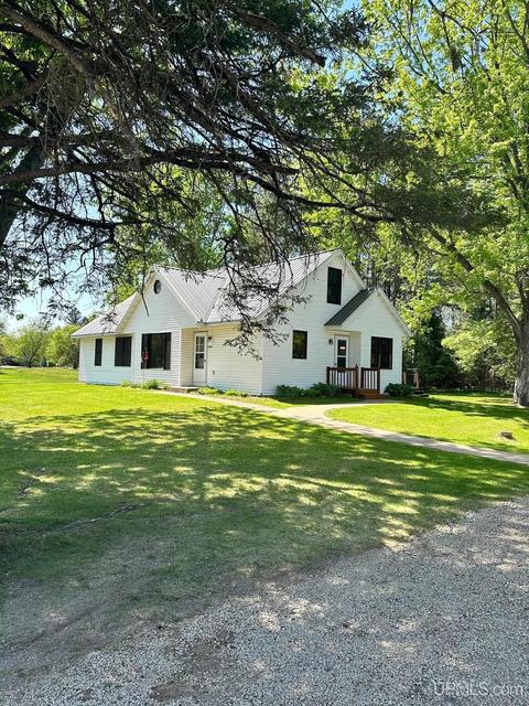 w8088 Minnie Street, Pembine, WI 54156