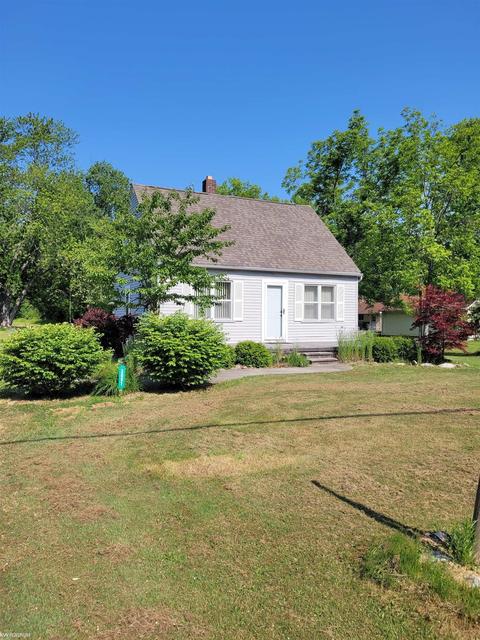3081 Wadhams Rd, Clyde, MI 48049